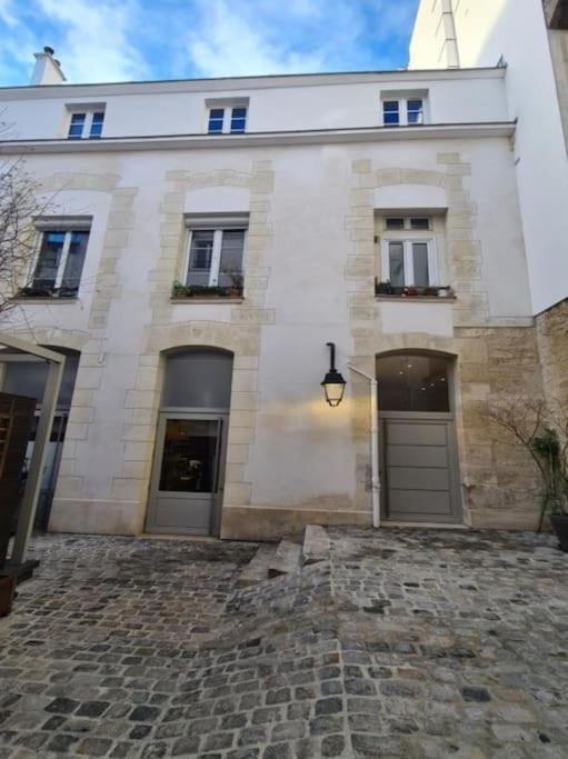 Cosy Duplex In The Heart Of Beaupassage Parijs